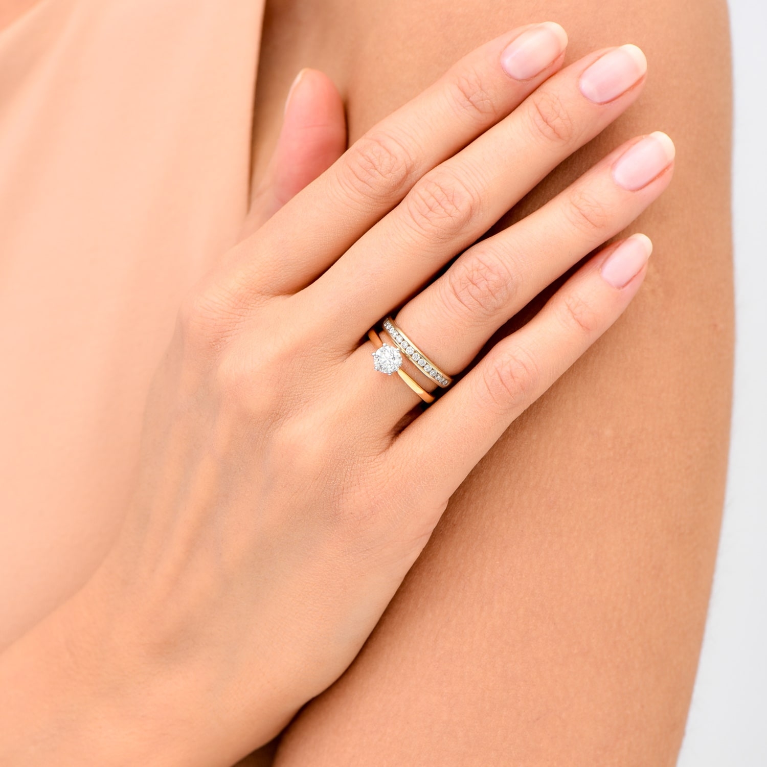Obrączka damska z diamentami, żółte złoto, 3 mm Obrączka damska z diamentami, żółte złoto, 3 mm