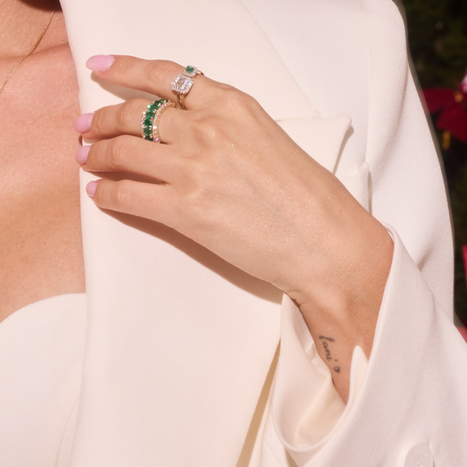 Pierścionek z diamentami 0,43ct i szmaragdem 0,23ct, złoto żółte Pierścionek z diamentami 0,43ct i szmaragdem 0,23ct, złoto żółte