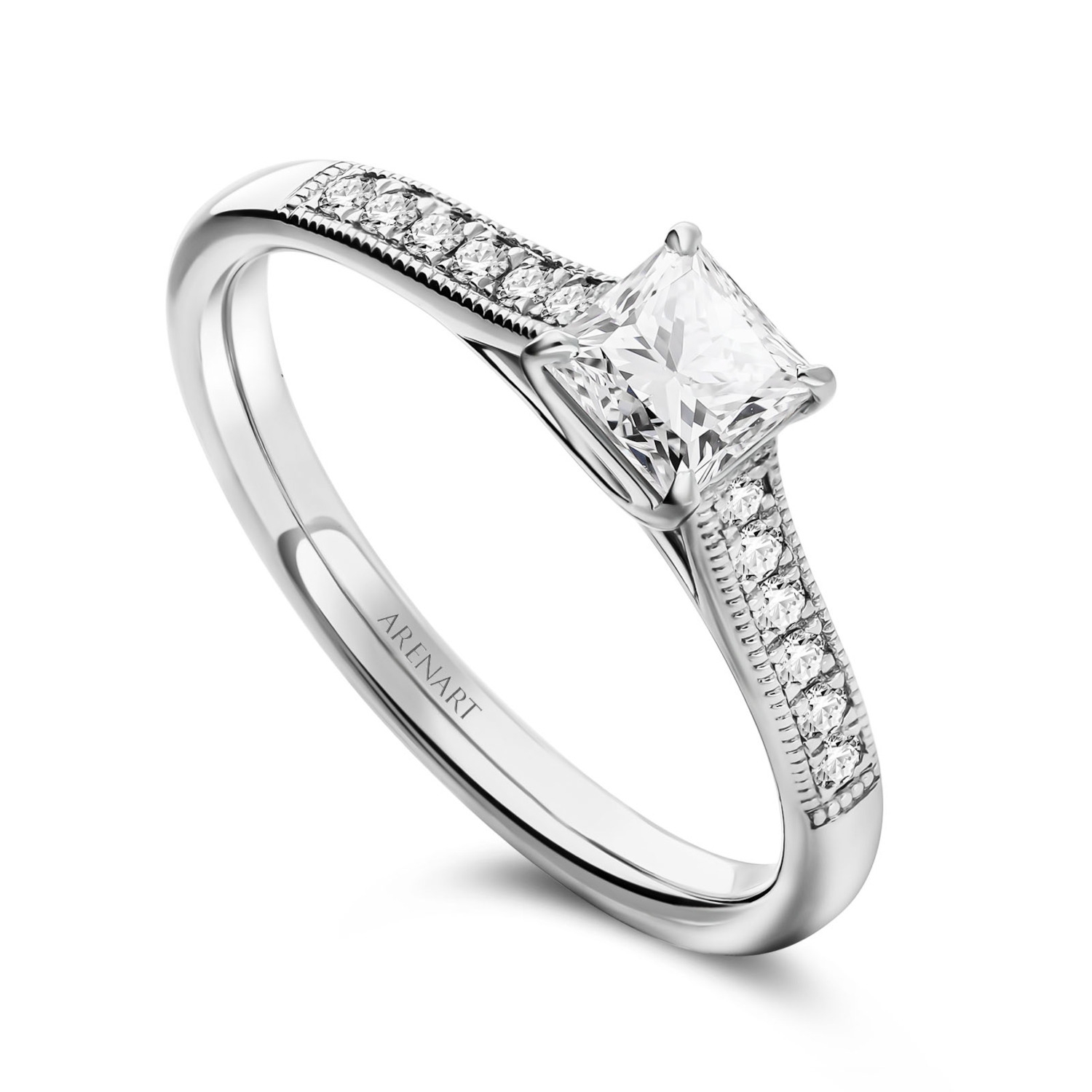 Zaręczynowy złoty pierścionek diamentowy z certyfikatem IGI