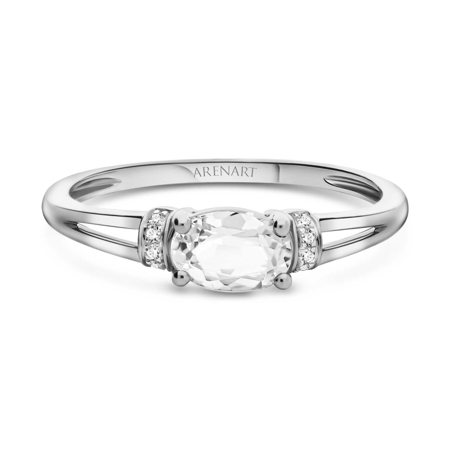 Złoty pierścionek z białym topazem i diamentami, białe złoto Złoty pierścionek z białym topazem i diamentami, białe złoto