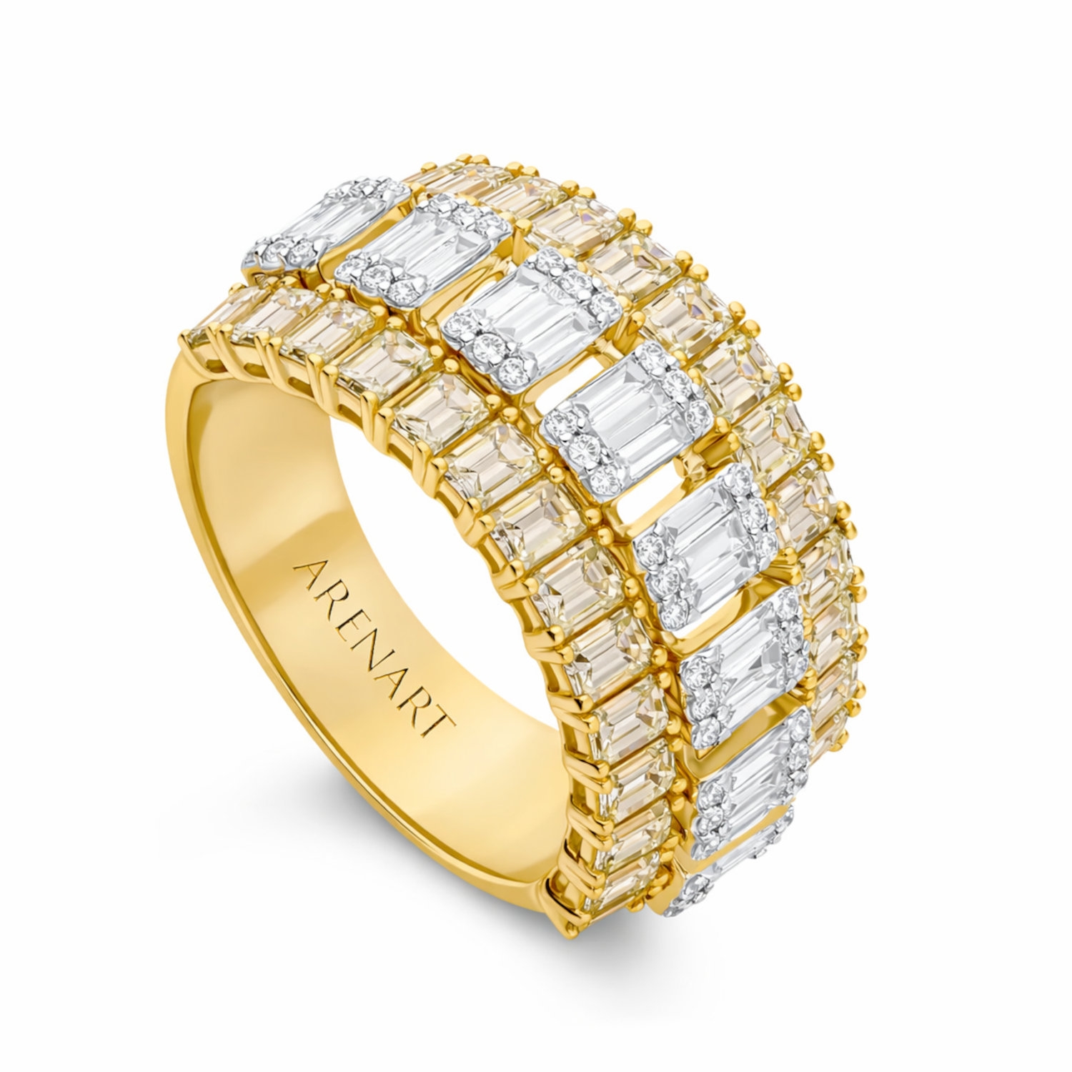 Szeroki pierścionek z diamentami bagietowymi