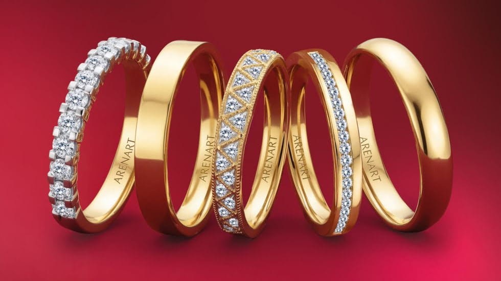 Jakie obrączki wybrać? Wszystkie najważniejsze pytania i odpowiedzi